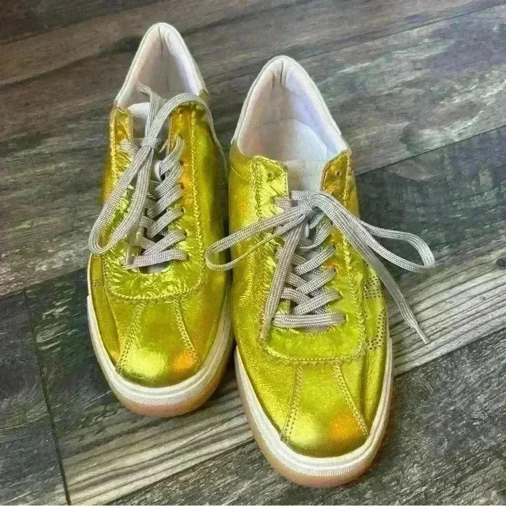 Stylish Gold Women's Sneakers